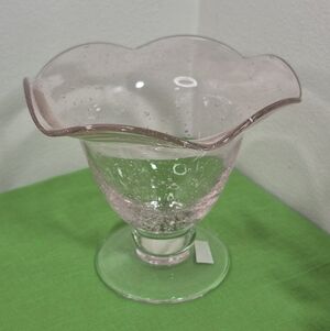 Vintage FTD Hand-Blown Pink Bubble Glass Footed Bowl/Vase Ruffled Edge 6"